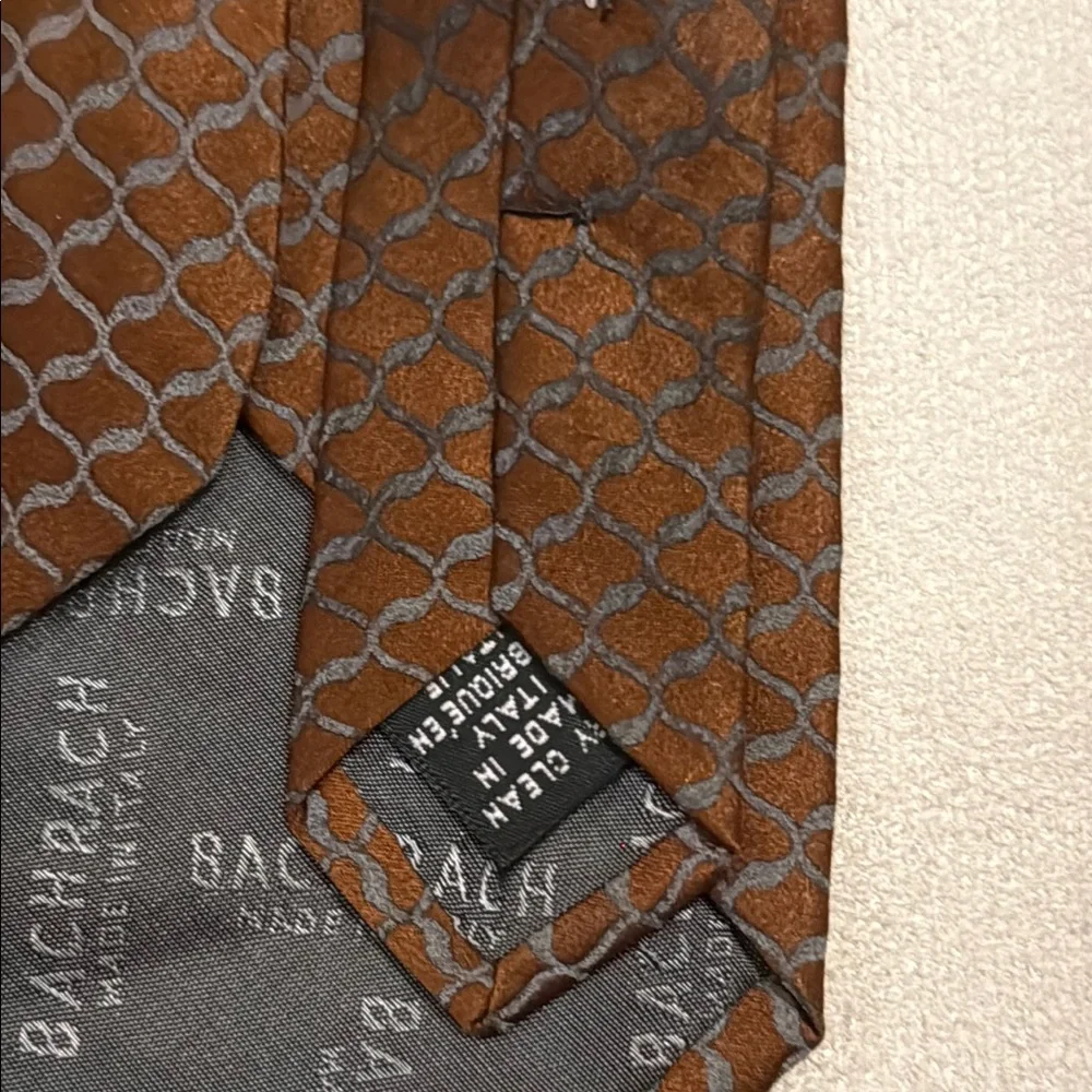 Bachrach Brown Textured Silk Tie made in‎ Italy
